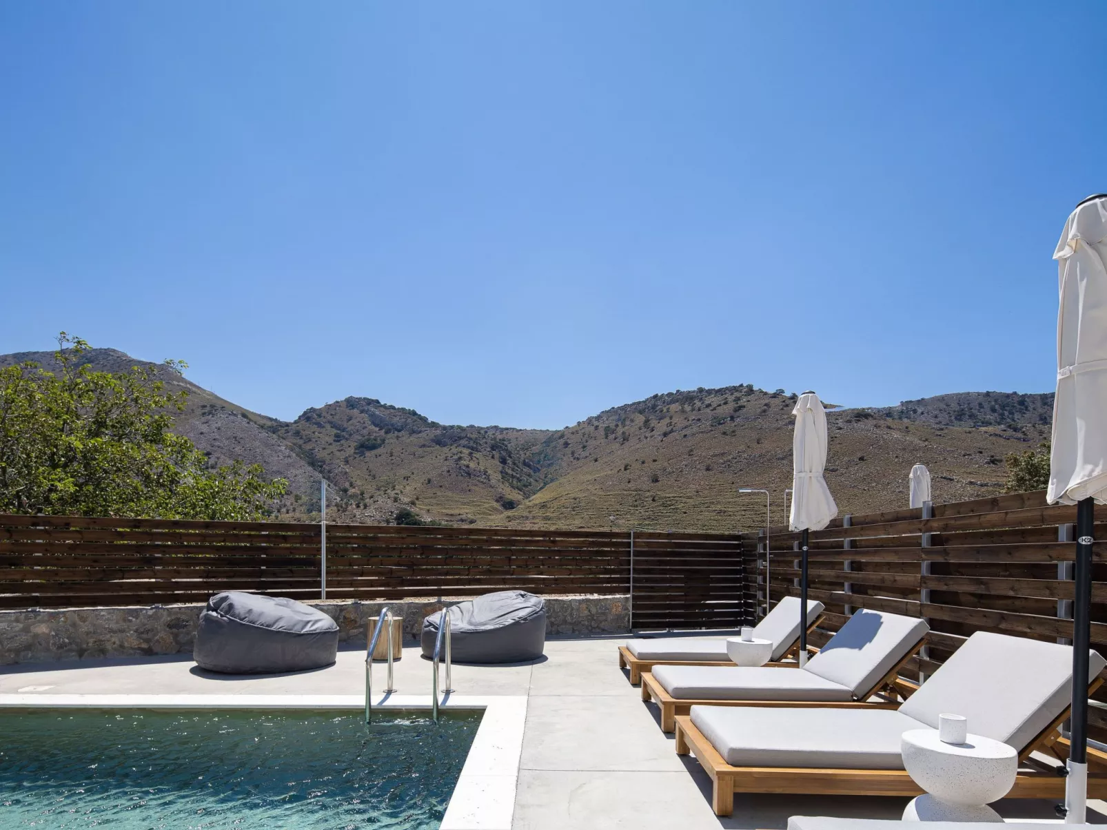 Imbros Villa lll -''Gratis''Beheizter Pool in den Bergen-Image-tags.info