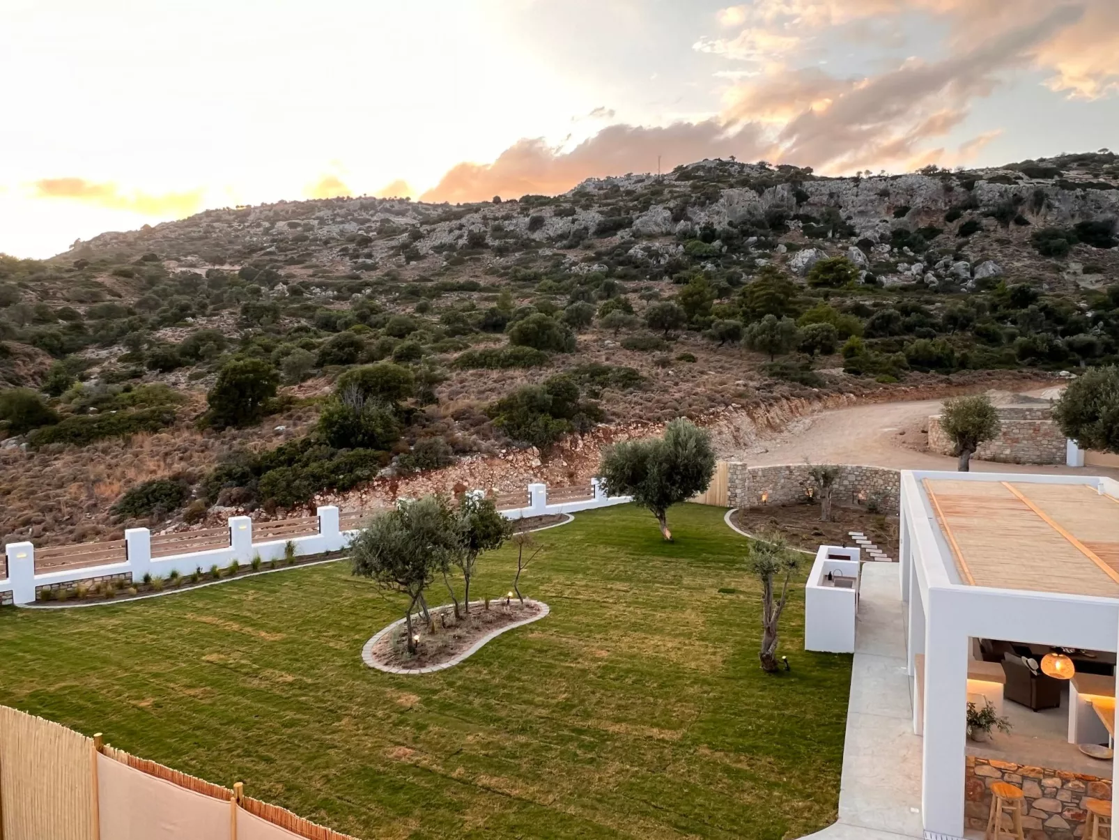 Villa Elaia-Draußen