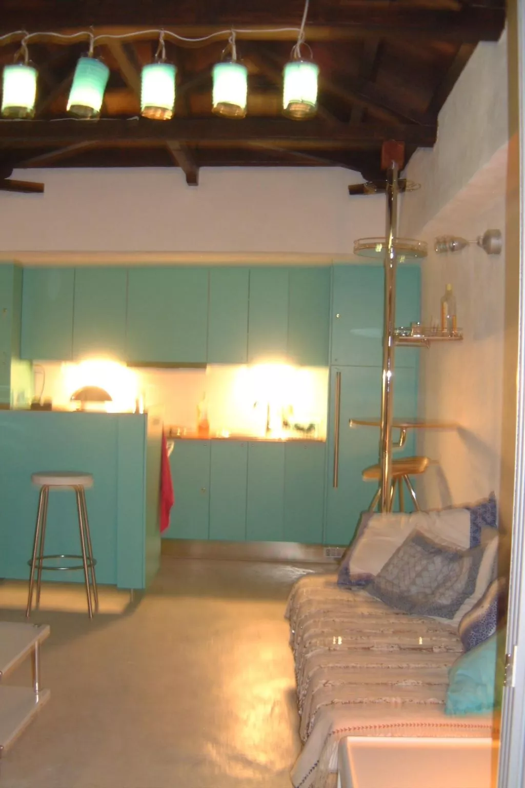 "Julia" mit Blick auf das Wasser-Dedans