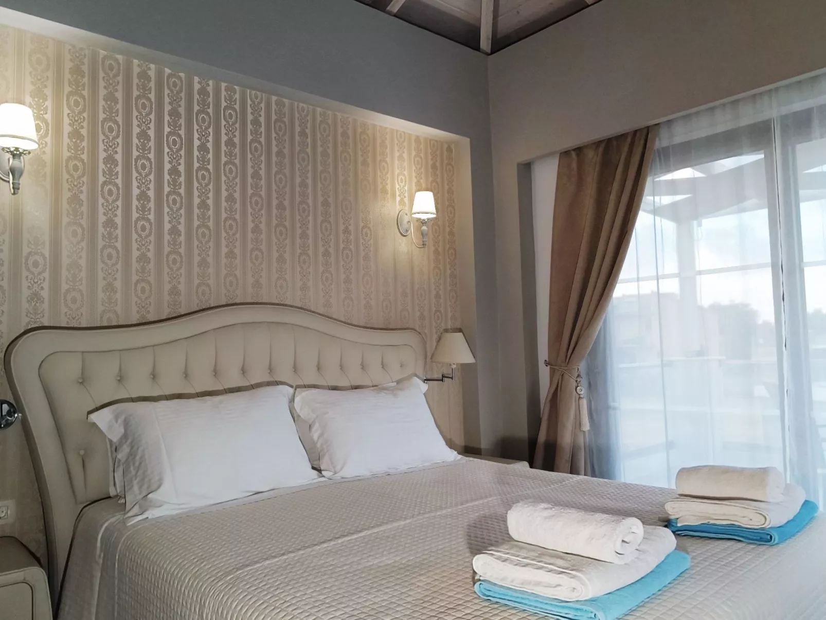 In Mithimna mit Privatem Pool-Drinnen