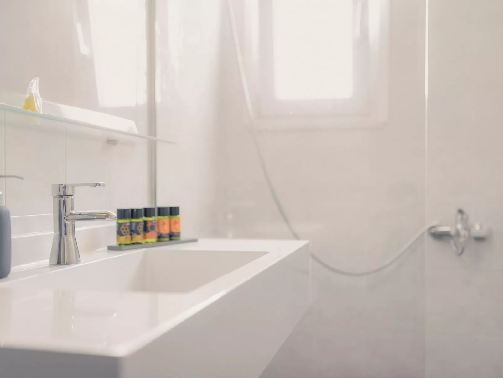 "Yellow Villa"-Inside