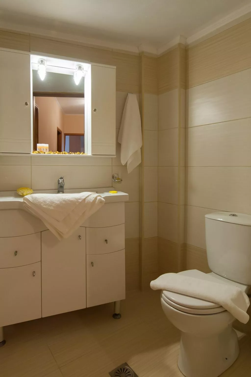 Schönes Haus in Panormos mit kleinem Garten-Dedans