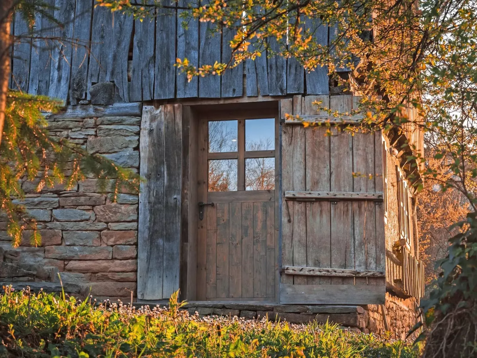 Authentisches Haus mit Bergblick - Karashka-Draußen
