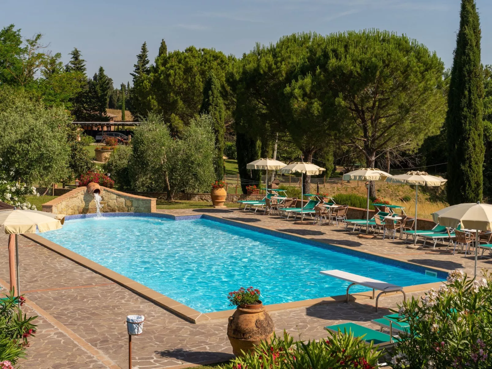 Wohnung 'Girasole Canale' mit Schwimmbad-Draußen