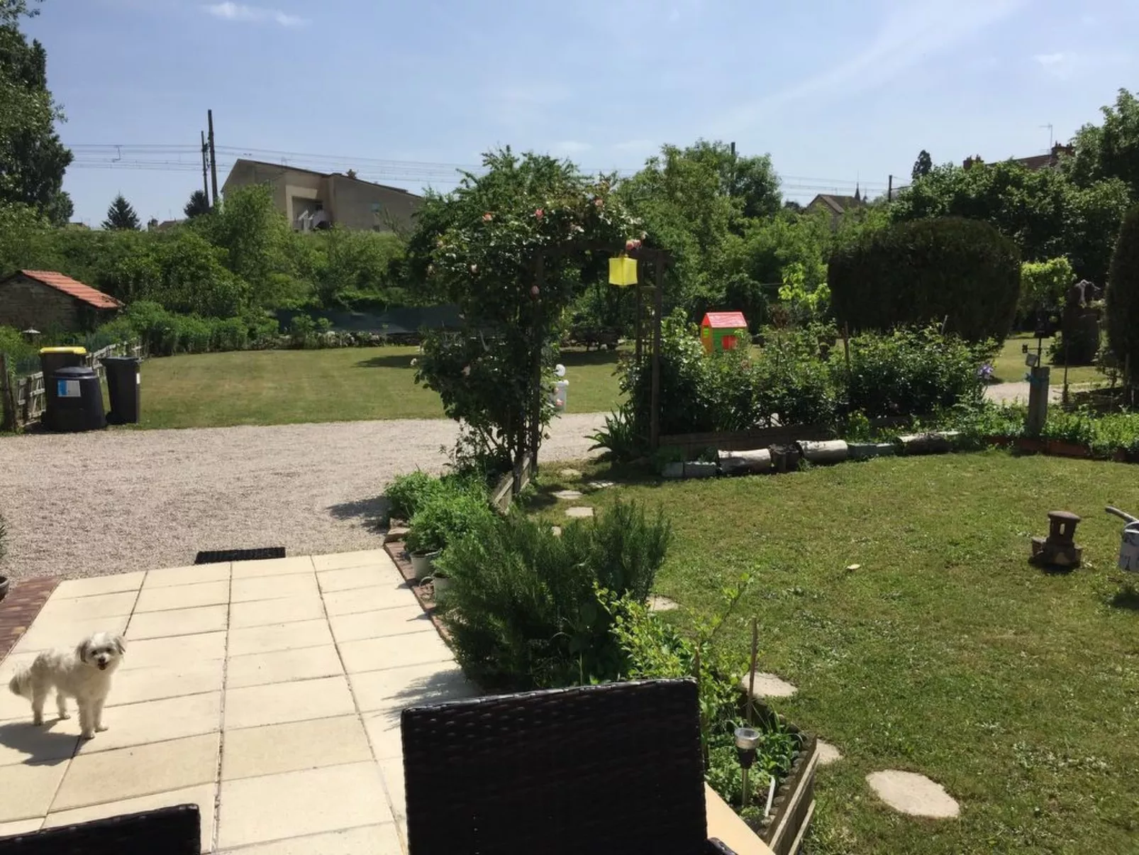 Villa Roland in Burgund 125m2 4 Sterne-Draußen