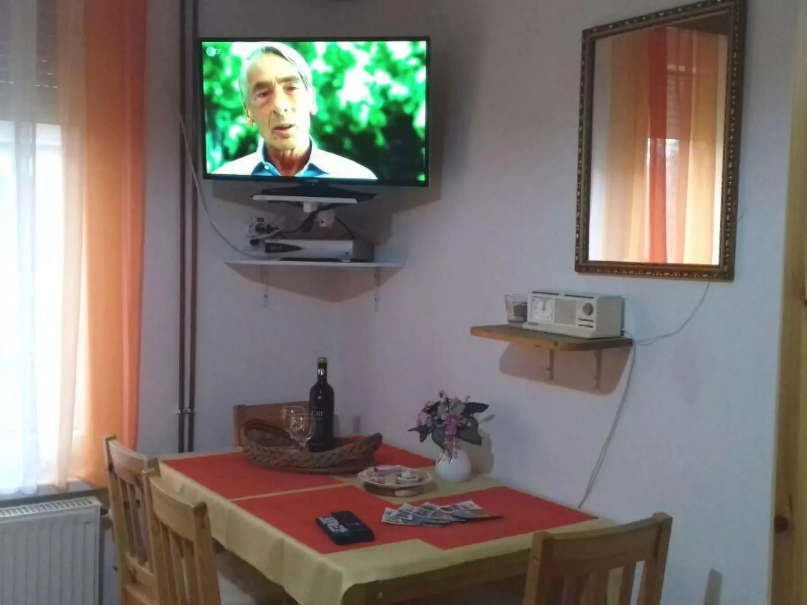 Klimatisiertes Ferienhaus in Bükfürdö mit Garten-Dedans