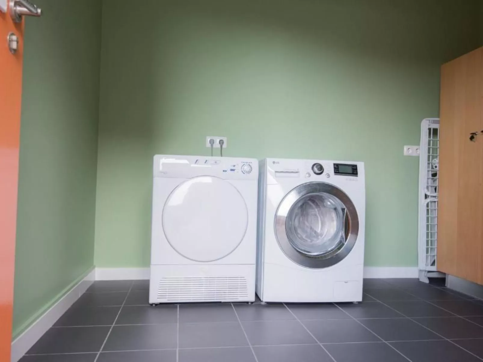 Abraham Sky Haus 1-Image-tags.info