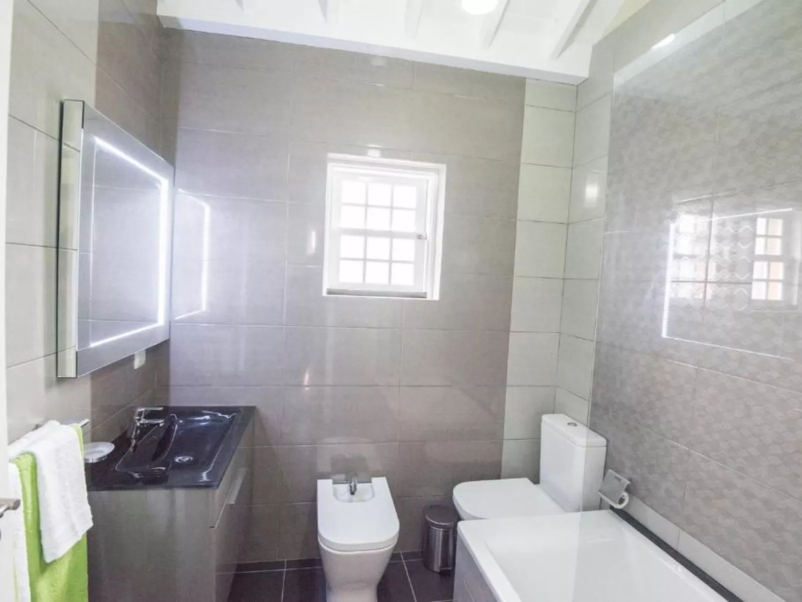 Abrahams Himmelshaus 2-Drinnen