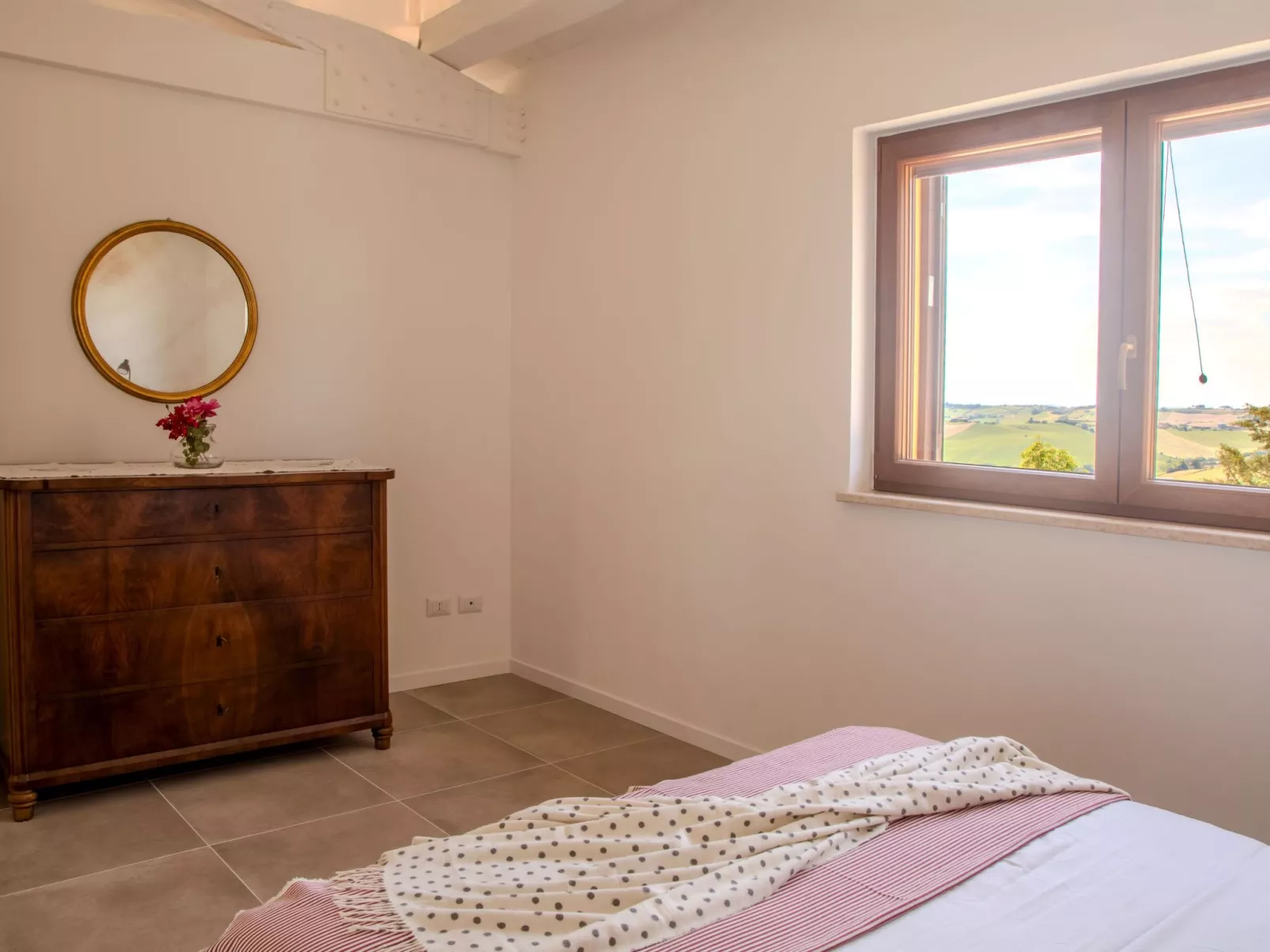 Haus mit Terrasse mit Aussicht und Gemeinschaftspool-Inside