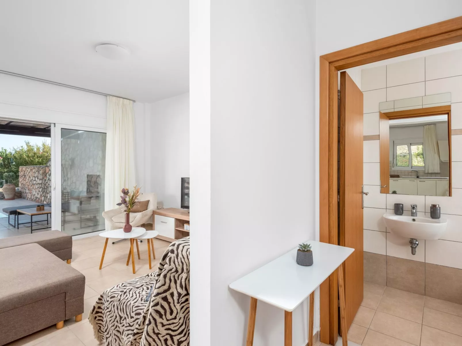 Anbetungswürdige Villa-Image-tags.info