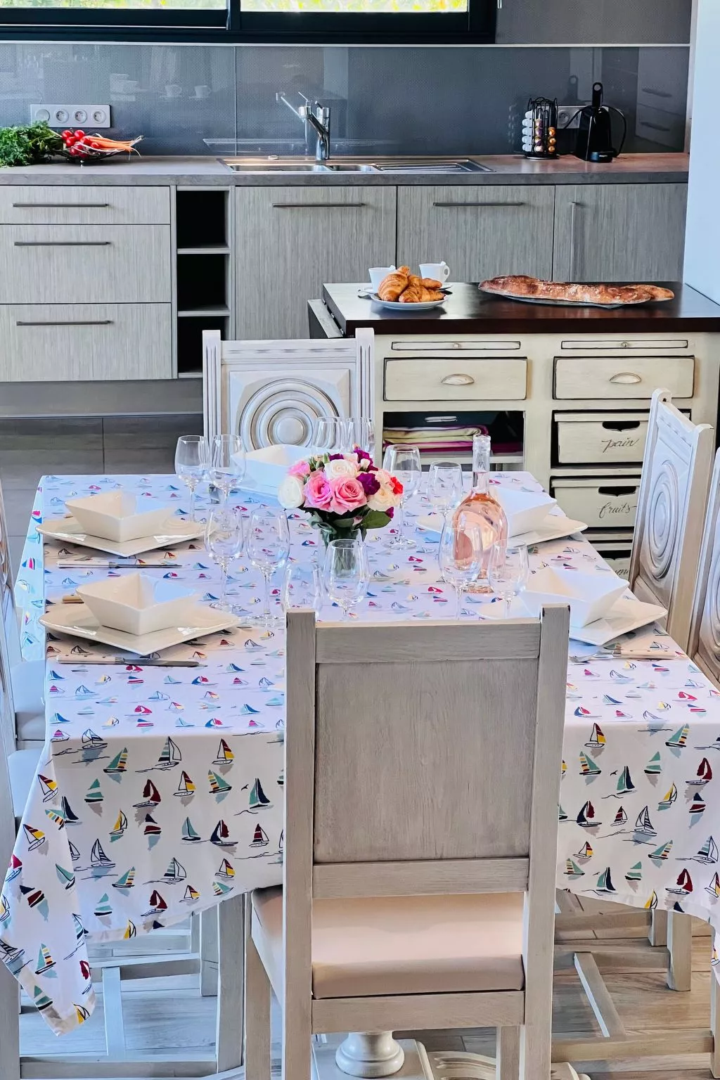 Villa Tante Alice  Meerblick Komfort Villa Alleinlage mit Aufzug Jacuzzi Dampfb-Drinnen