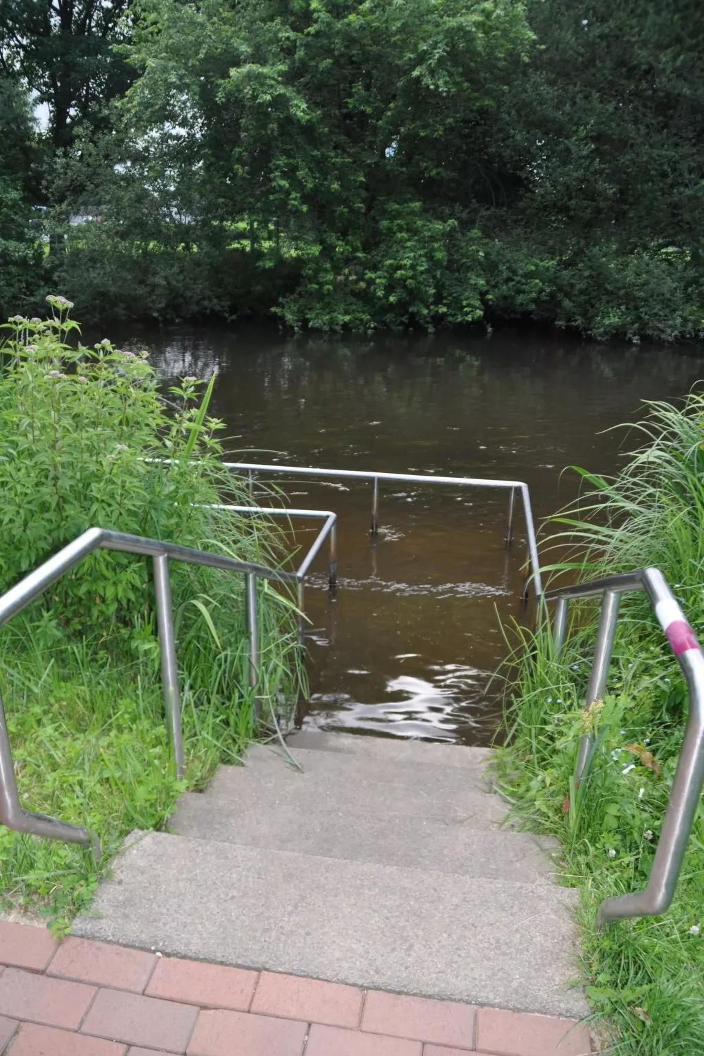 Rosalie - Ruhig - Zentral - Hochwertig-Image-tags.info