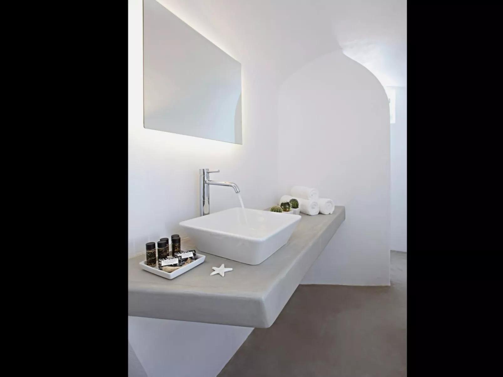 Ferienvilla "Anemolia" mit Whirlpool-Inside