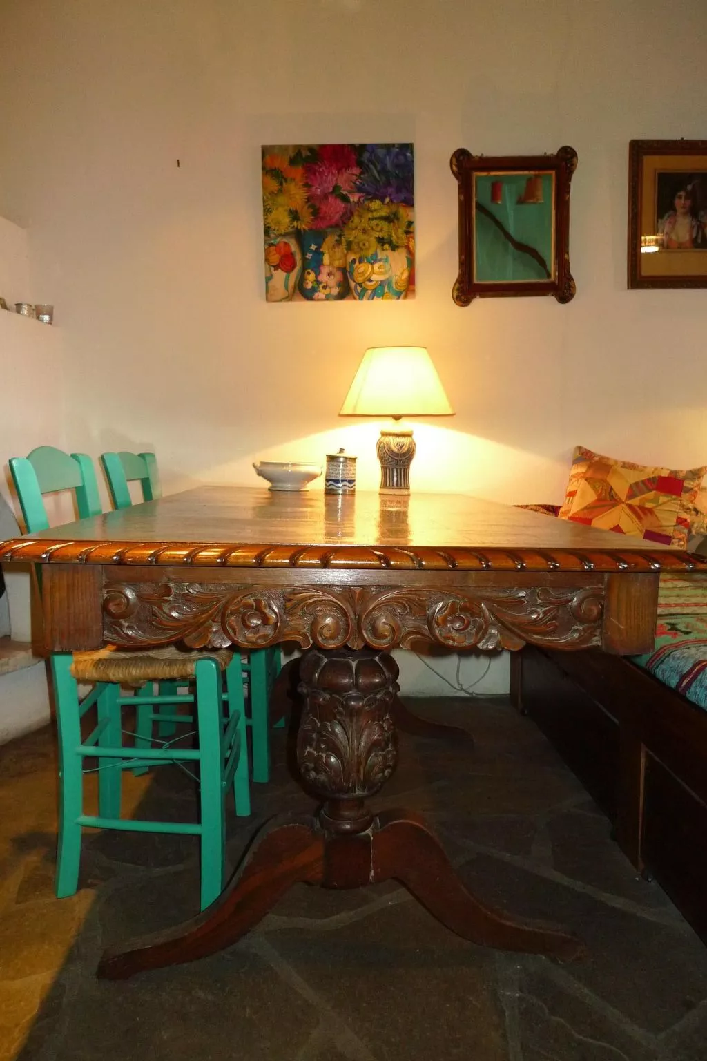 "Kyria Florenz"-Drinnen