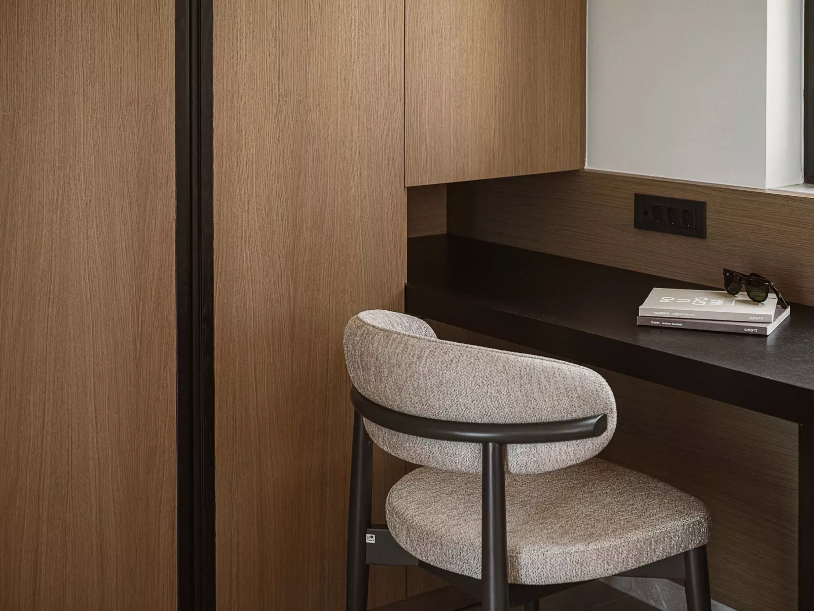 Rastoni Villa I 'Free' beheizter Pool, Panoramablick-Drinnen