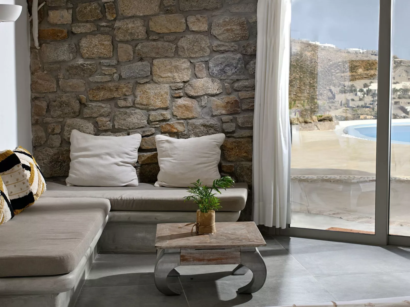 "Paraga Villa 2" mit Whirlpool-Dedans