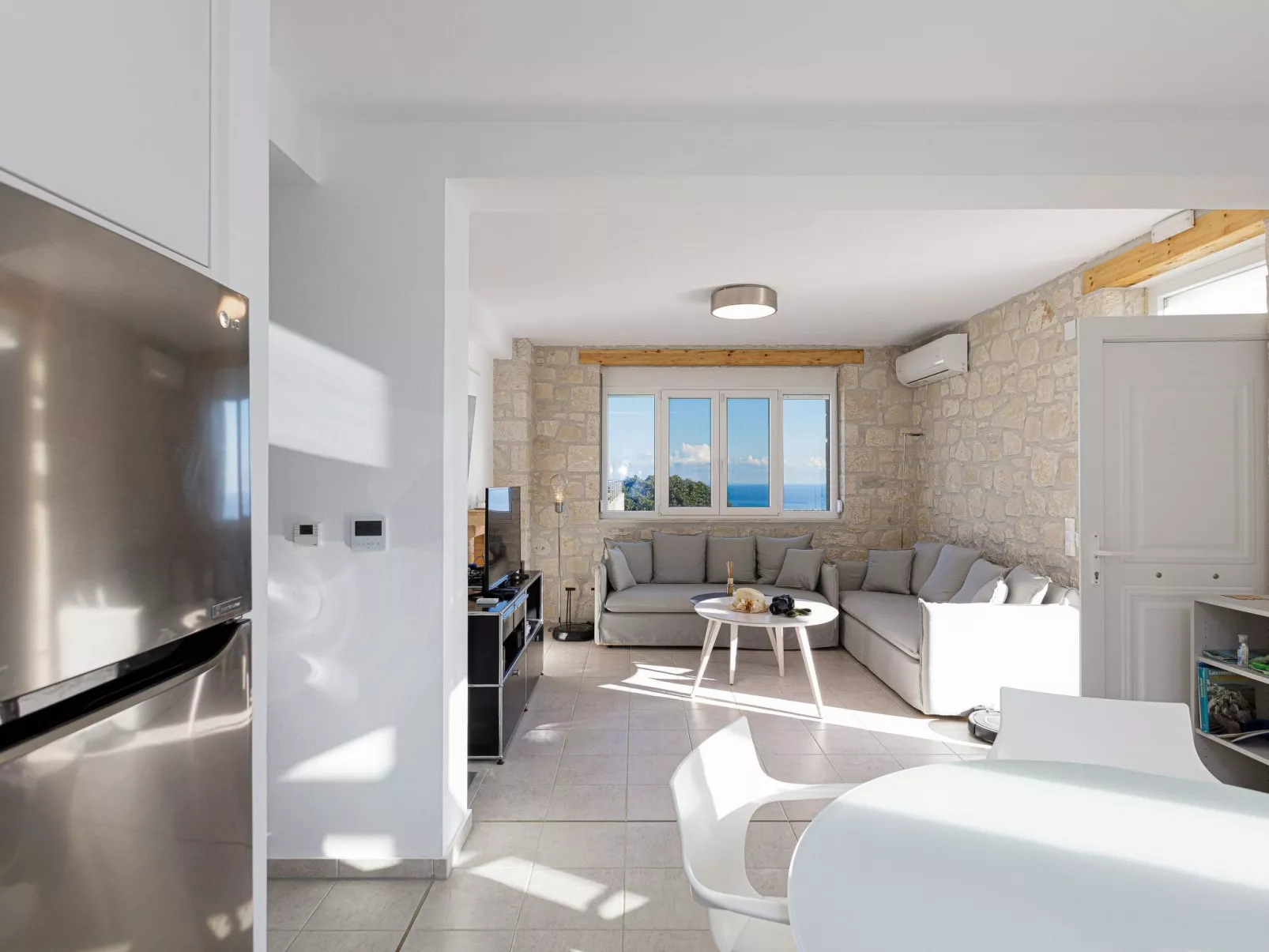 Komfort-Villa mit privatem Pool-Drinnen