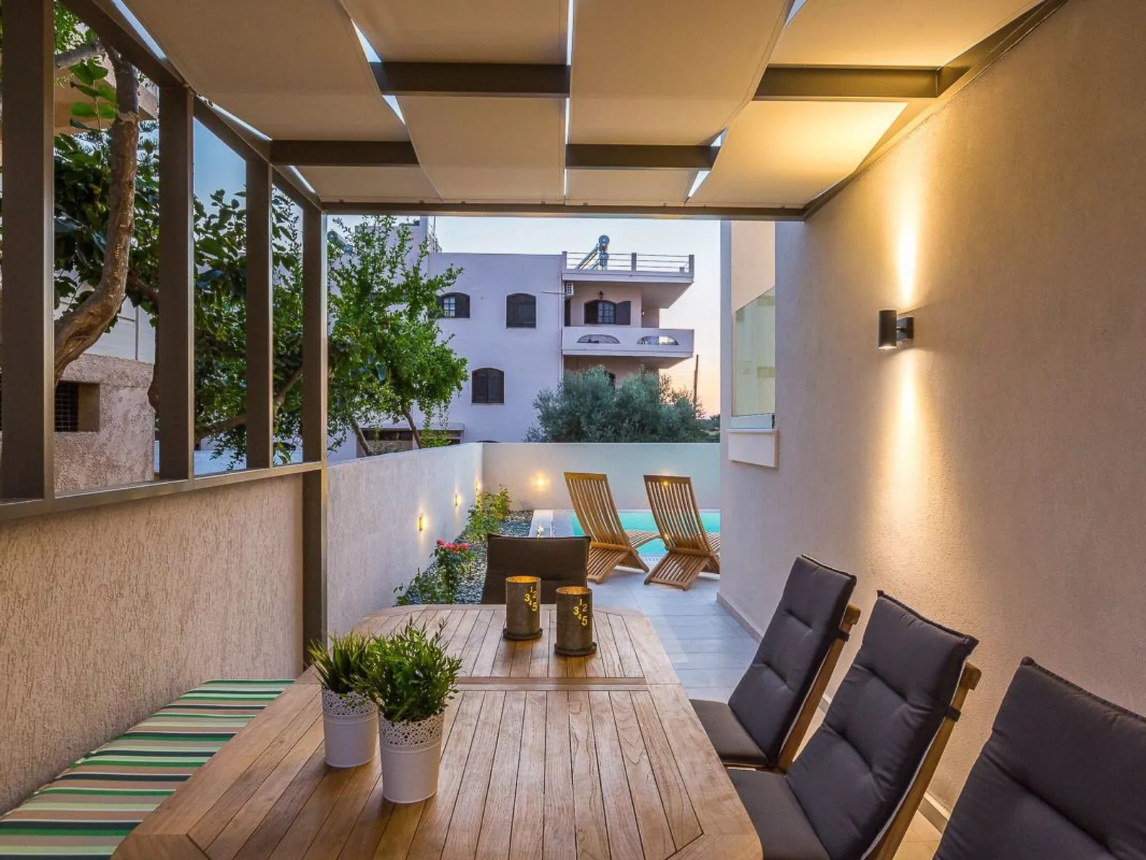 Villa Amelia I Kostenloser 8-Sitzer Mini-Van und Pool-Outside