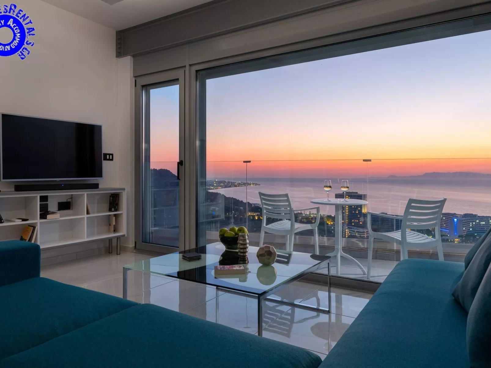 Rhodes Skyline Suites-Drinnen