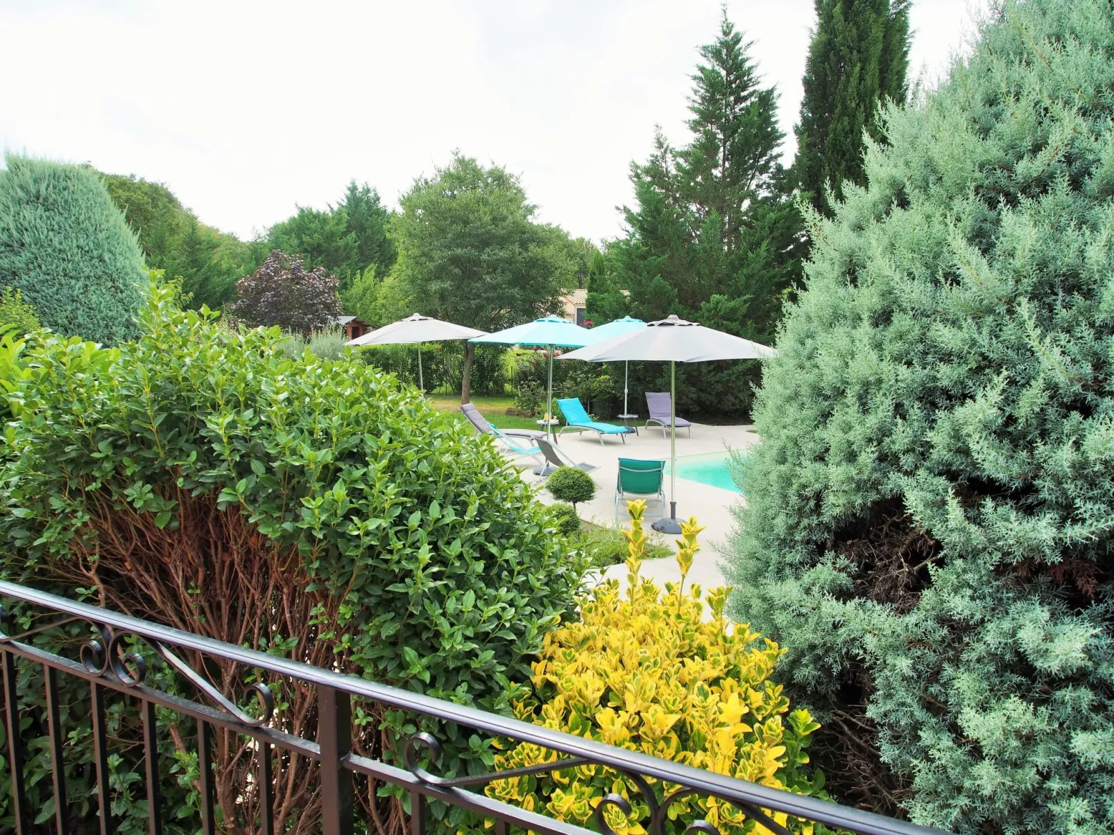 Urlaub im Süden zwischen Meer und Bergen-Dehors