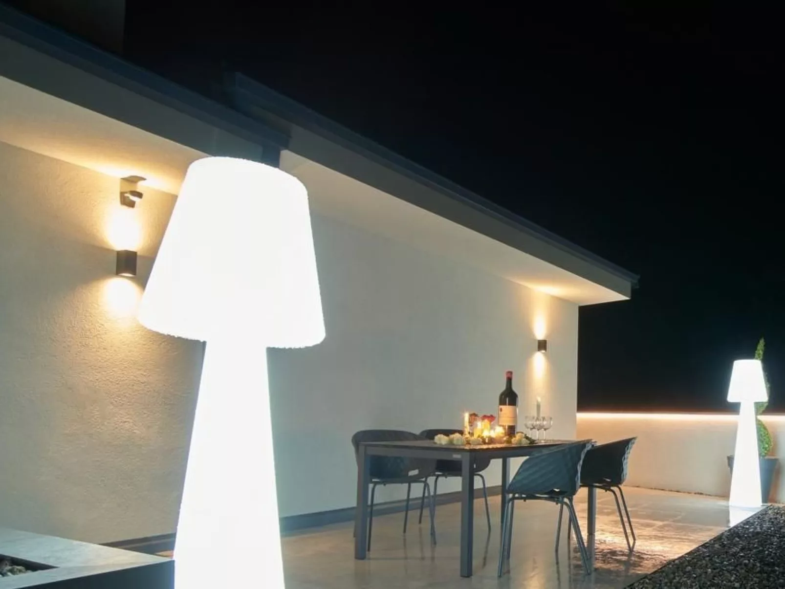 Fewo mit Wellness-Einrichtung-Outside