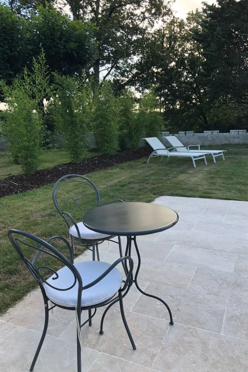 Cottage de la tour duplex 100m2 mit Pool Azay le rideau-Draußen