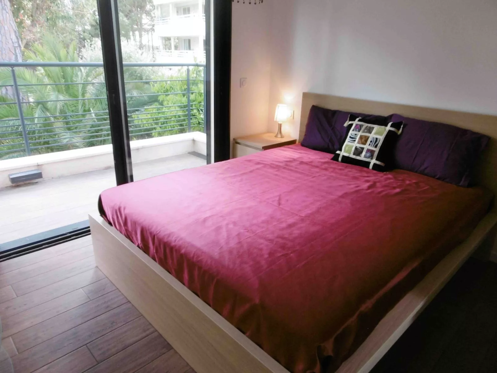 Appartement mit Infinity-Pool-Dedans