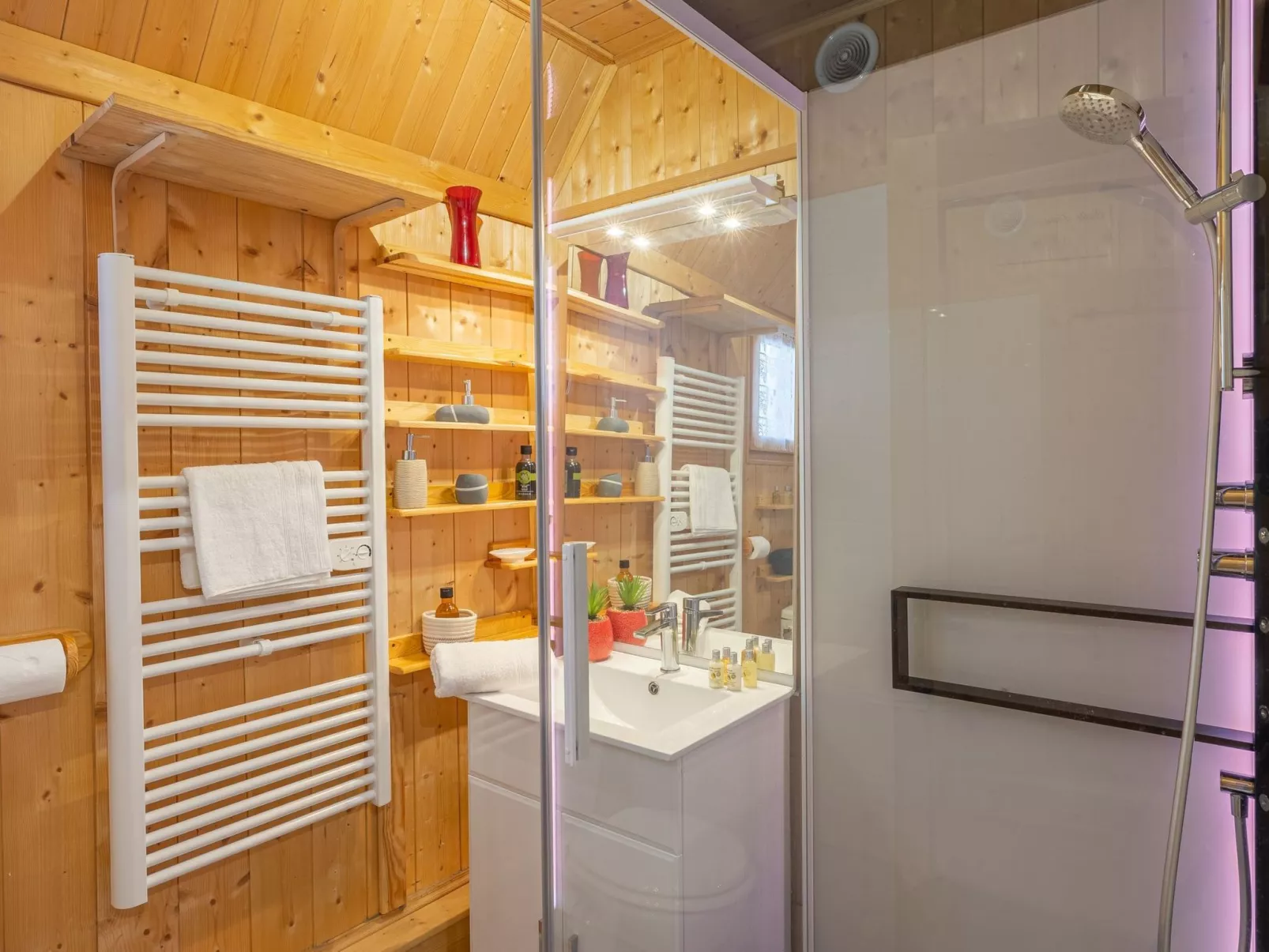 Duplex 200m2 - 15 Personen - In der Nähe der Skipisten-Inside