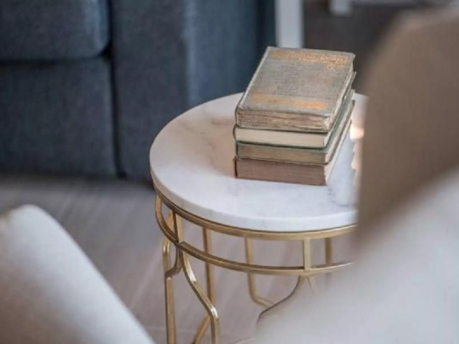 Elegante Penthouse-Wohnung mit Seeblick-Drinnen