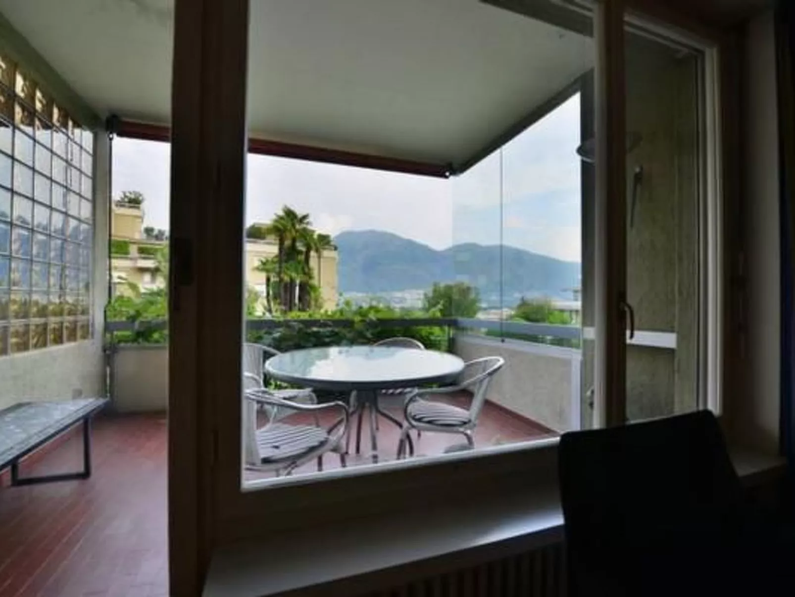 Fewo mit Bergblick-Drinnen