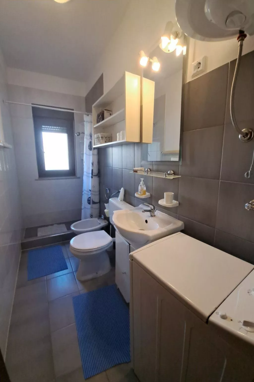 Wohnung in Pomer mit Kleinem Garten-Drinnen