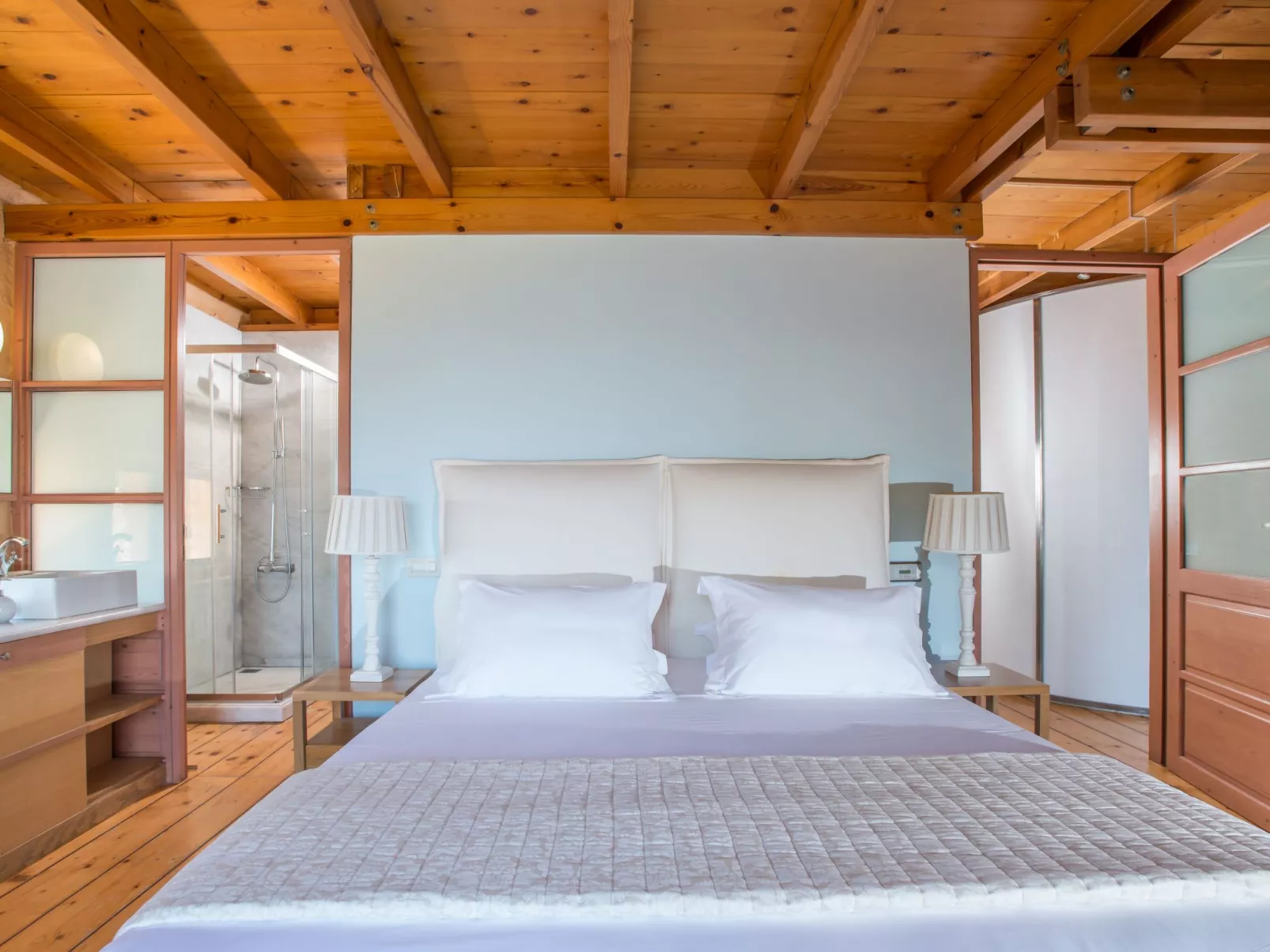 Anwesen "Olea Prime" mit Infinity-Pool-Dedans