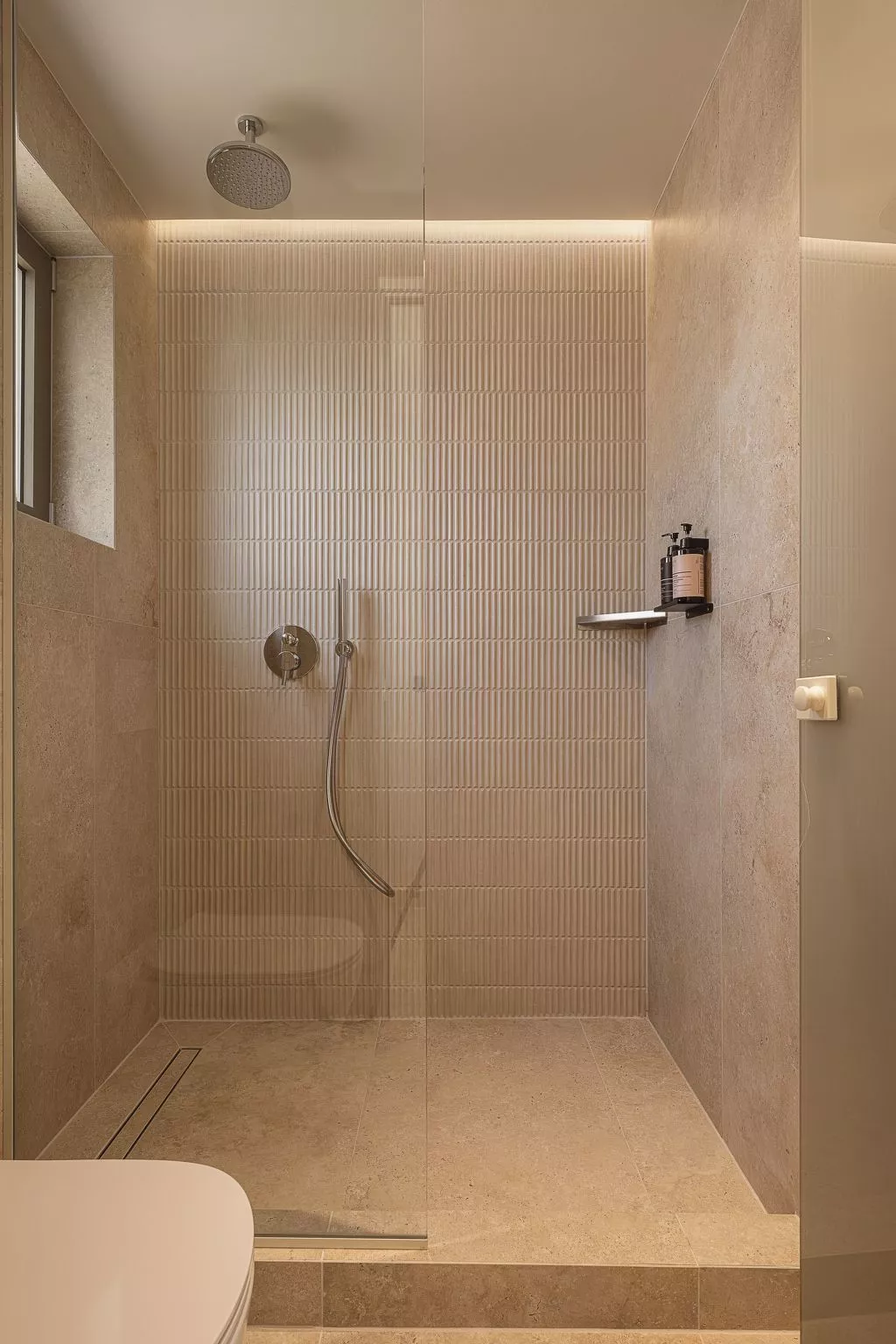 Villa Agali - ''Freier'' beheizter Pool, 70m zum Meer-Dedans