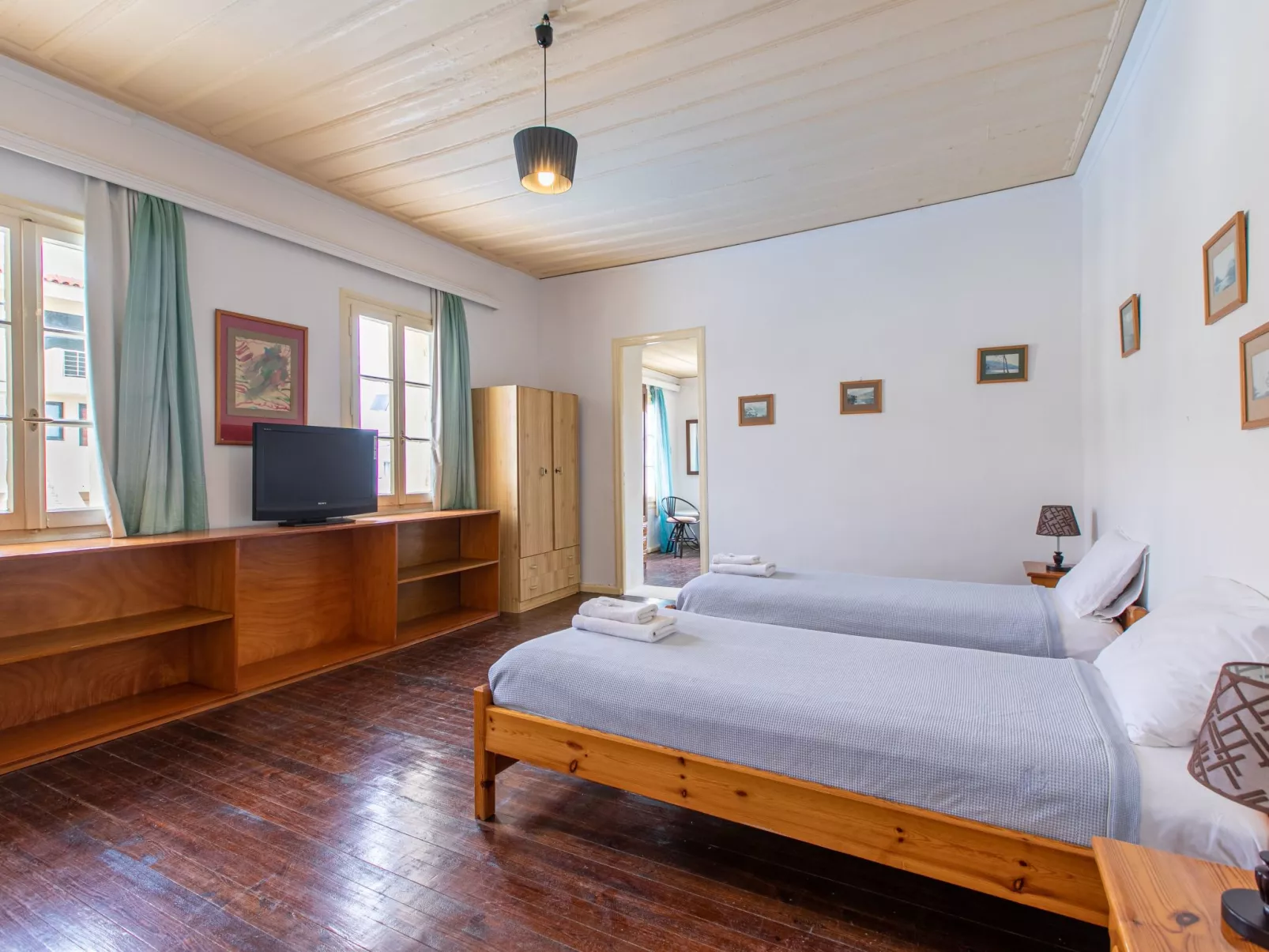 Haus Orestis-Drinnen