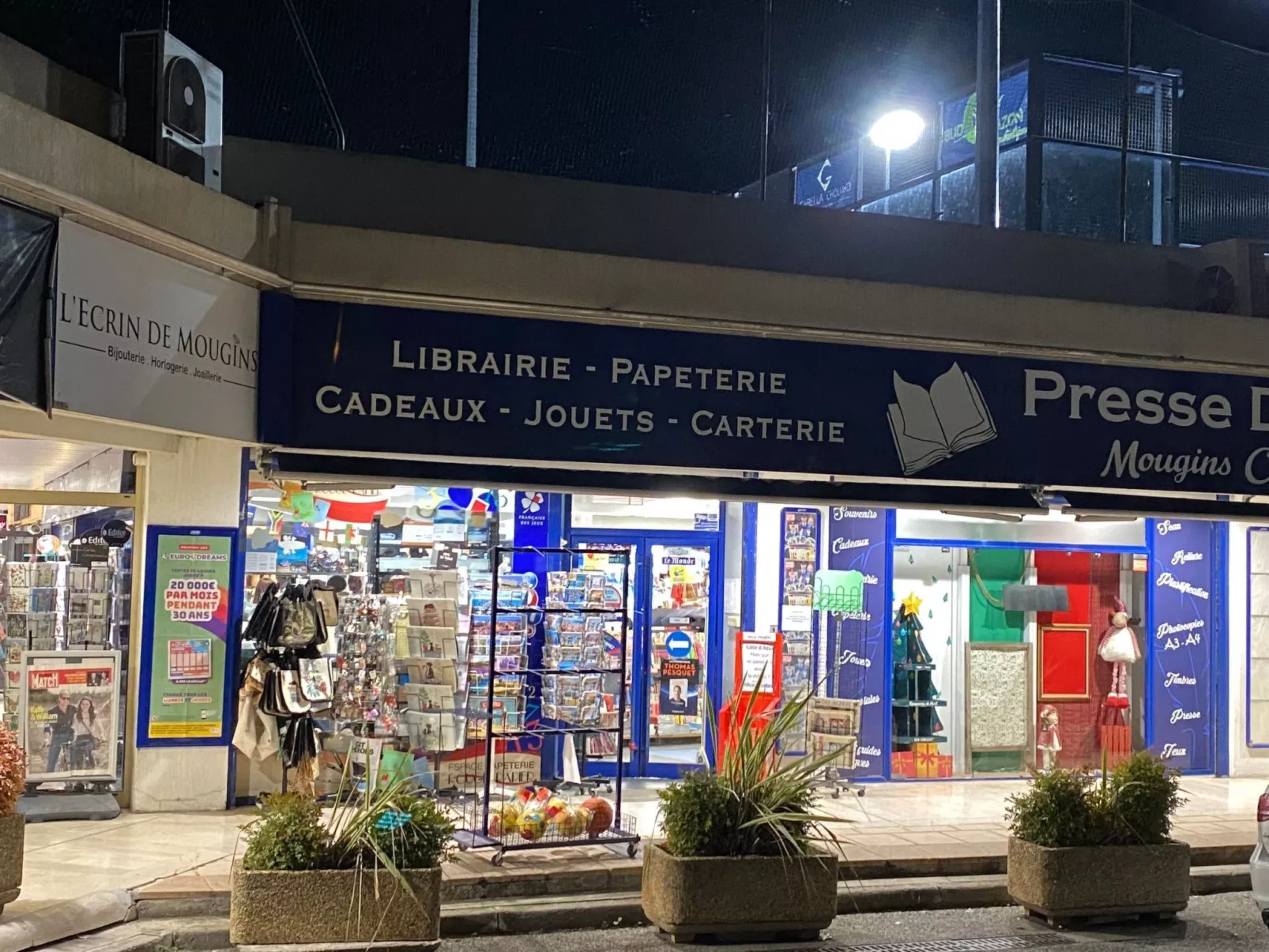 Paradisier Wohnung in Mougins-Outside