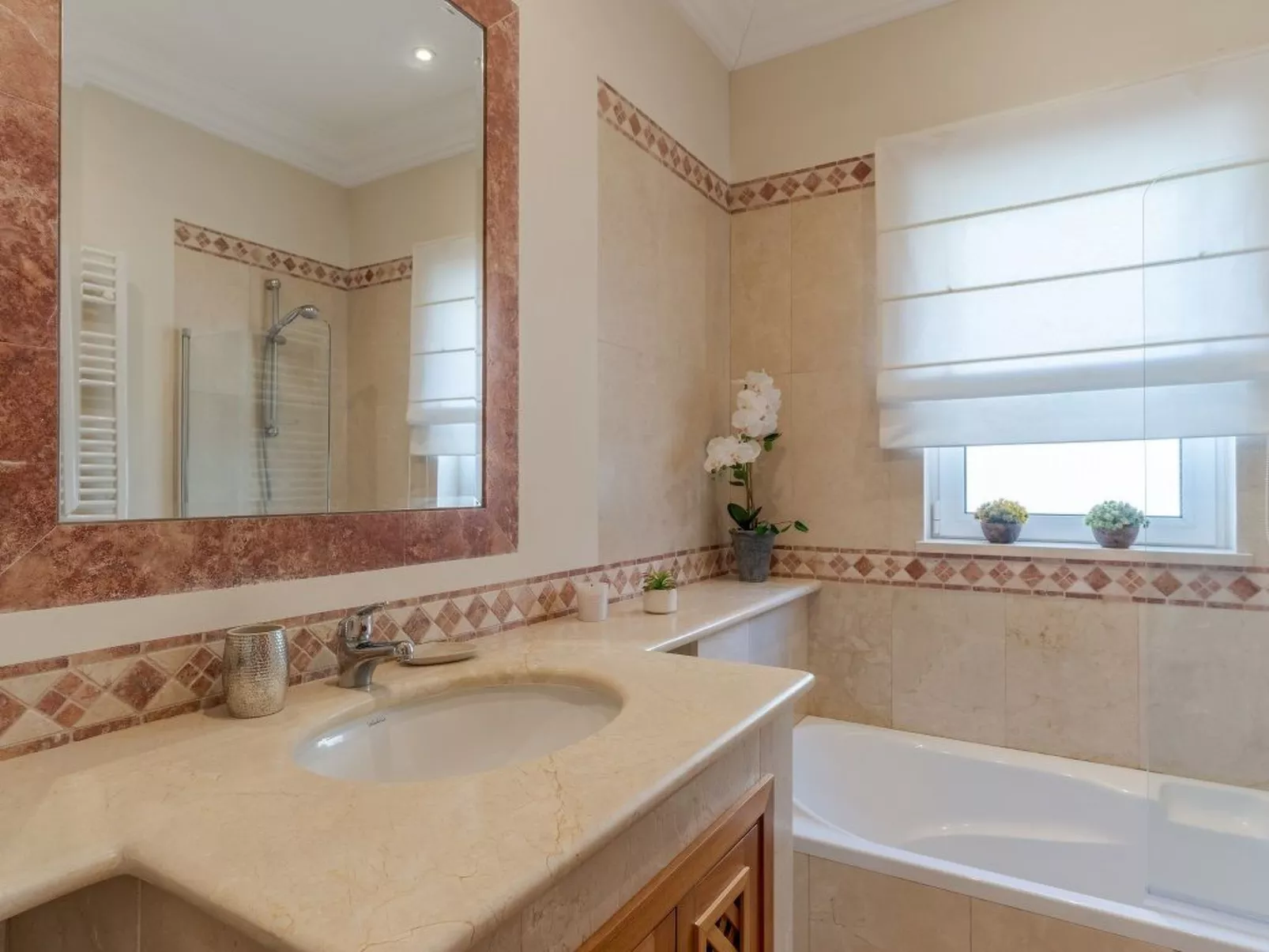 Villa Bougainvillea-Image-tags.info