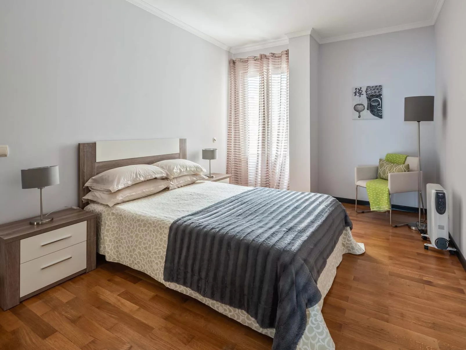 Modernes Terrassenapartment am Meer-Inside