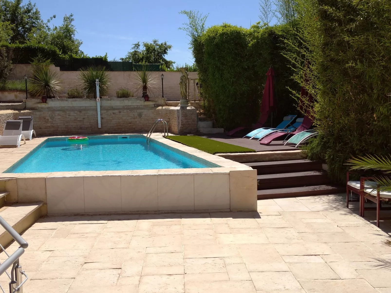 "Villa Sculpture" mit Terrasse-Outside