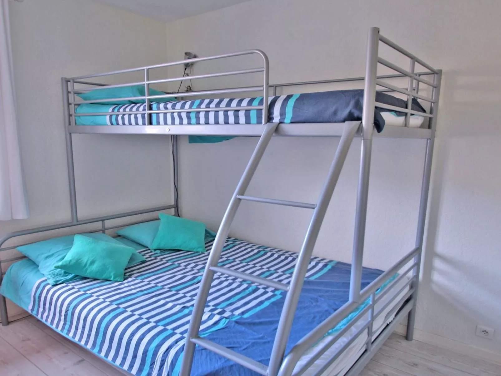 Apartment Pins Dores - Meerblick - Klimaanlage-Drinnen