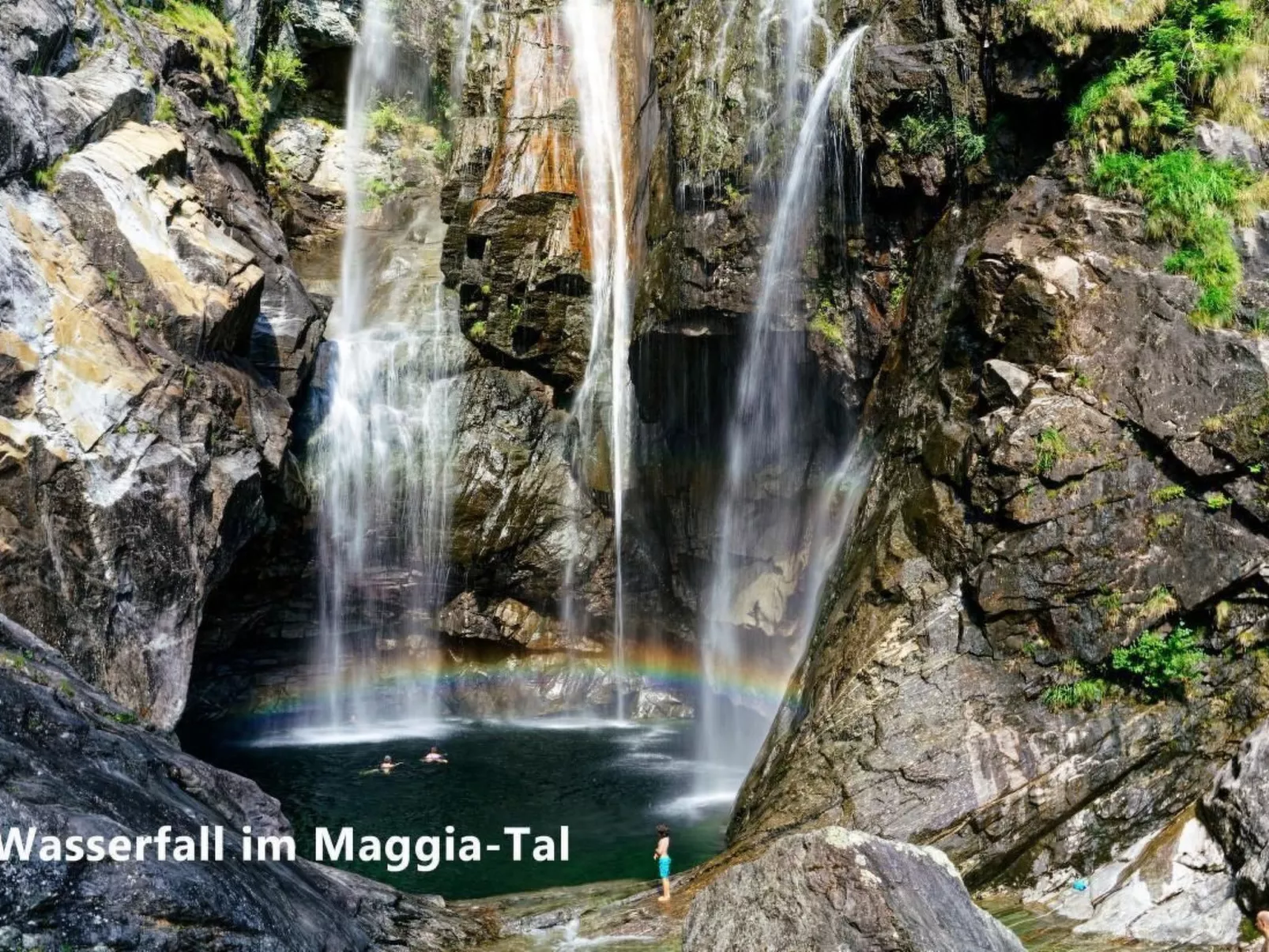 Studio mit Blick auf das Wasser-Image-tags.info