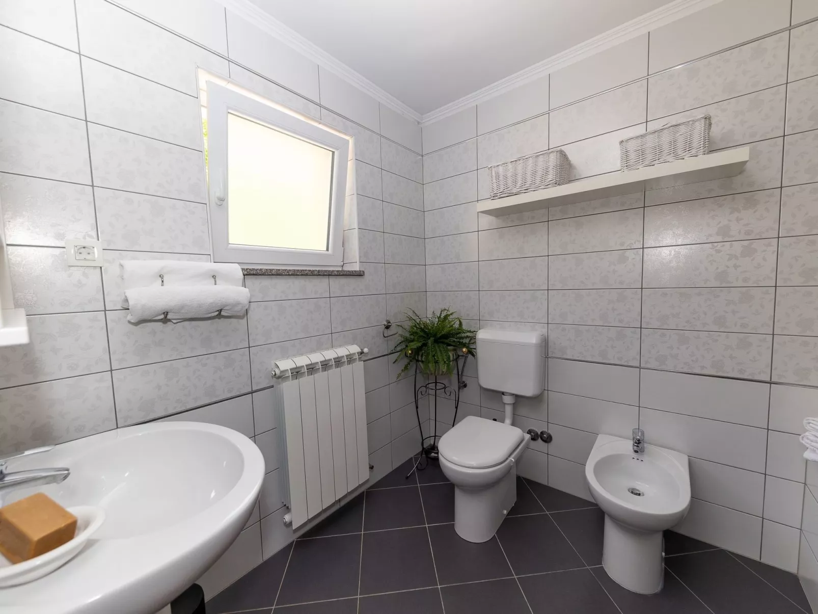 Ferienvilla mit privatem Pool-Image-tags.info