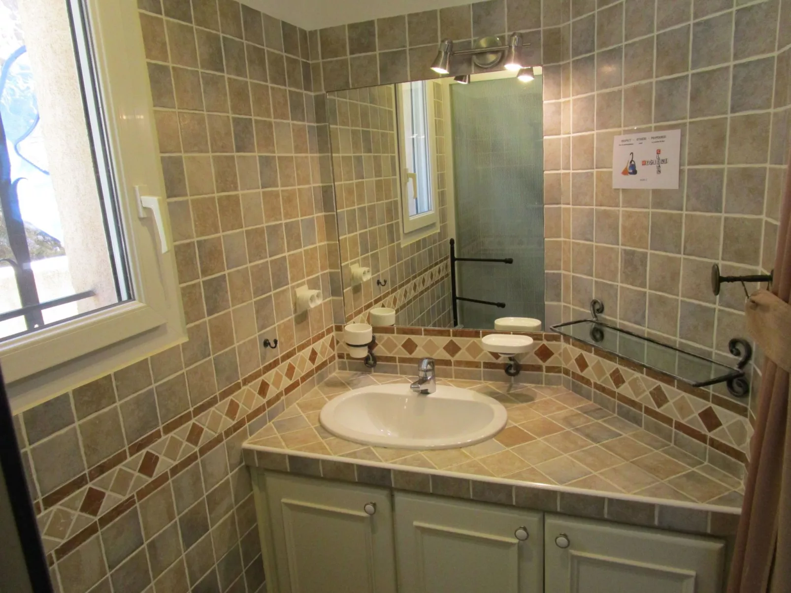 Ferienvilla "Beautiful" mit Garten, Grill und Terrasse-Inside