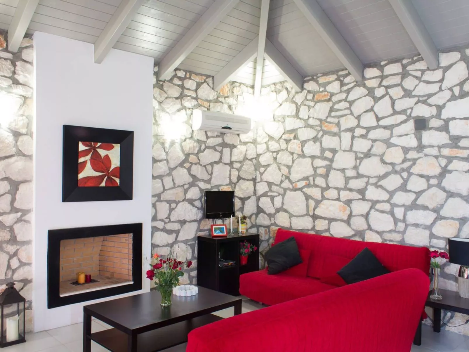 Villa mit zwei Schlafzimmern für 6 Personen. Parken, WiFi-Image-tags.info