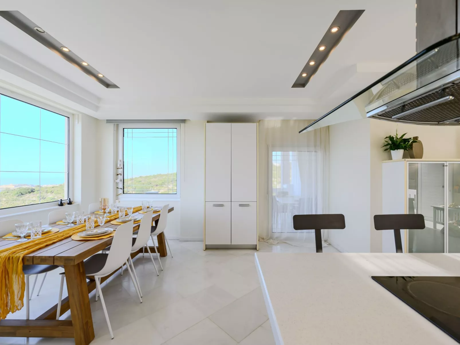 Villa mit Infinity-Pool und BBQ, Nähe zum Strand-Image-tags.info