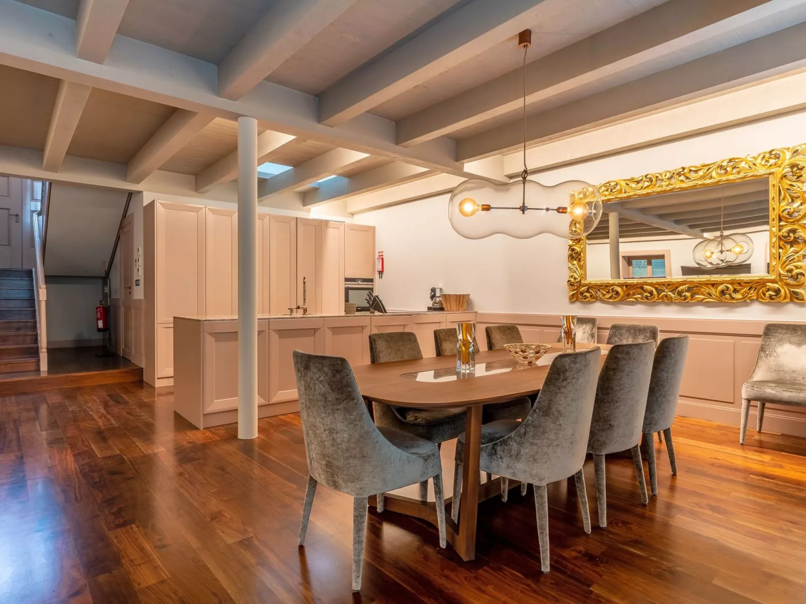 Mit Privatpool für 12 Personen in Sao Goncalo, Madeira-Image-tags.info