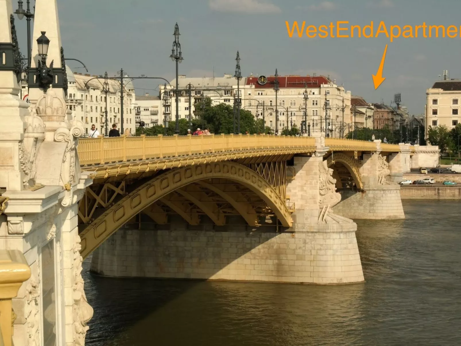 Moderne Ferienwohnung in Ujlipotvaros mit Garten-Dehors
