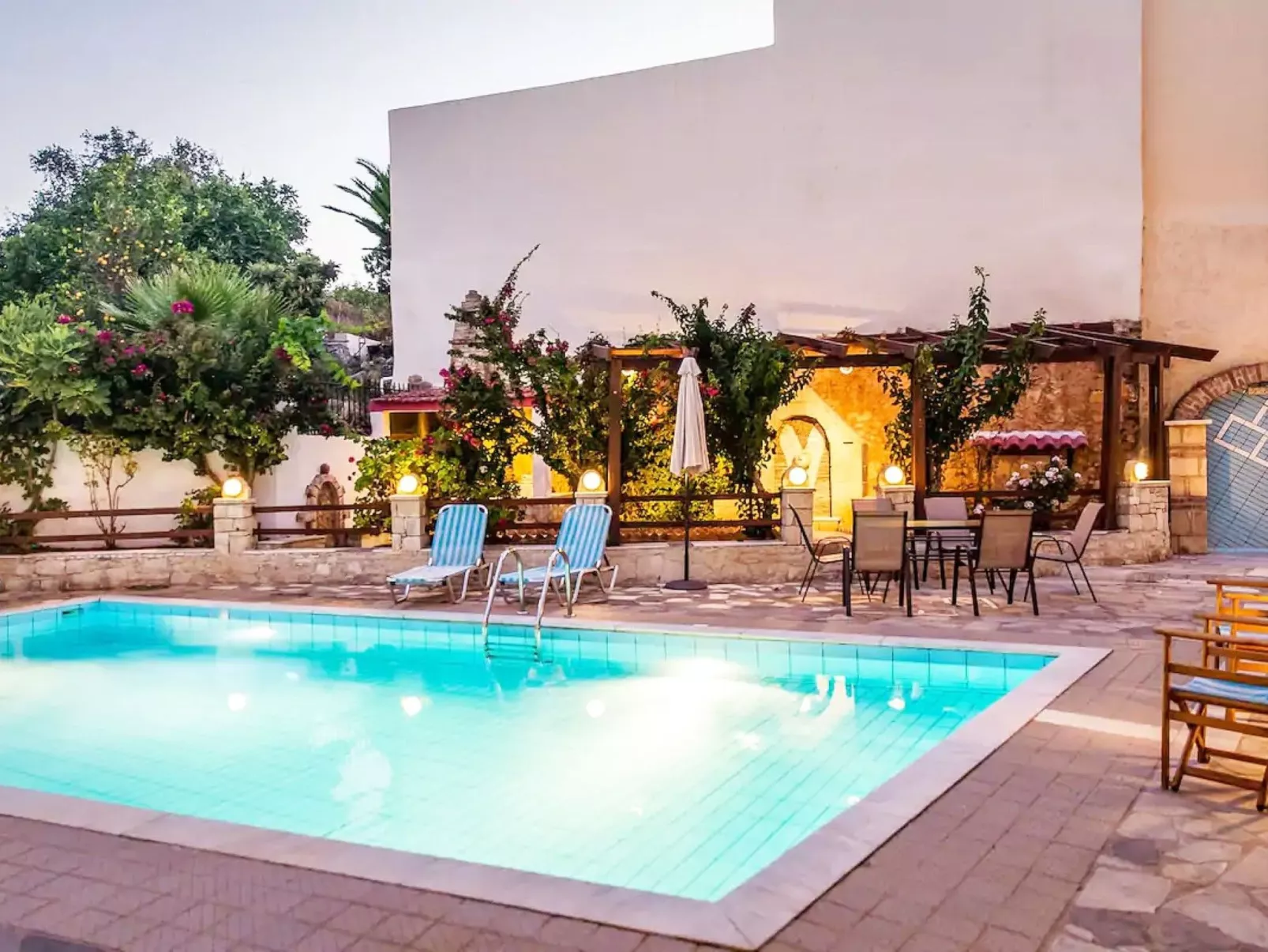 Villa Amarandos-Draußen