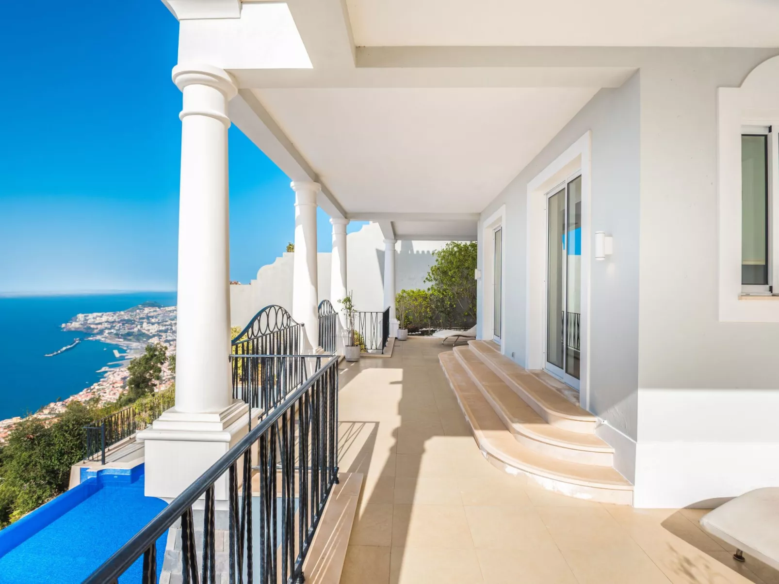 Schönes Ferienhaus in Sao Goncalo mit Privatem Pool-Dehors