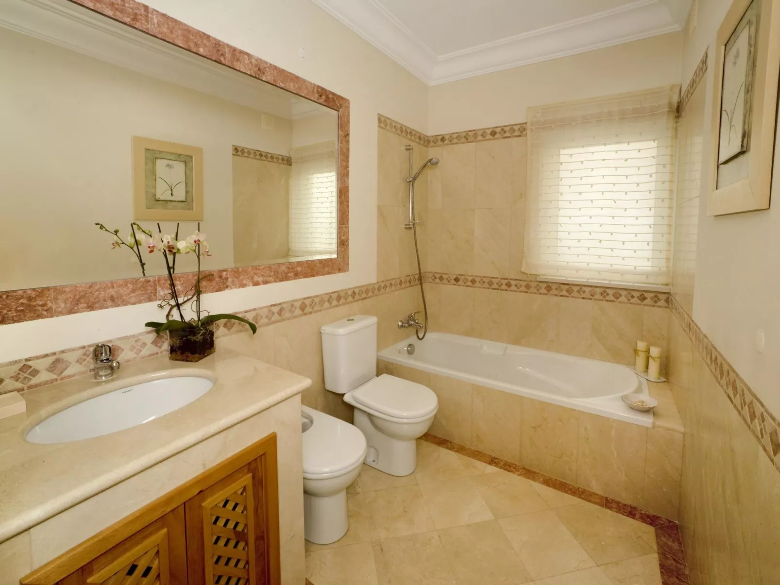 Elegante Ferienwohnung mit Gemeinschaftspool und Wellnessbereich-Image-tags.info