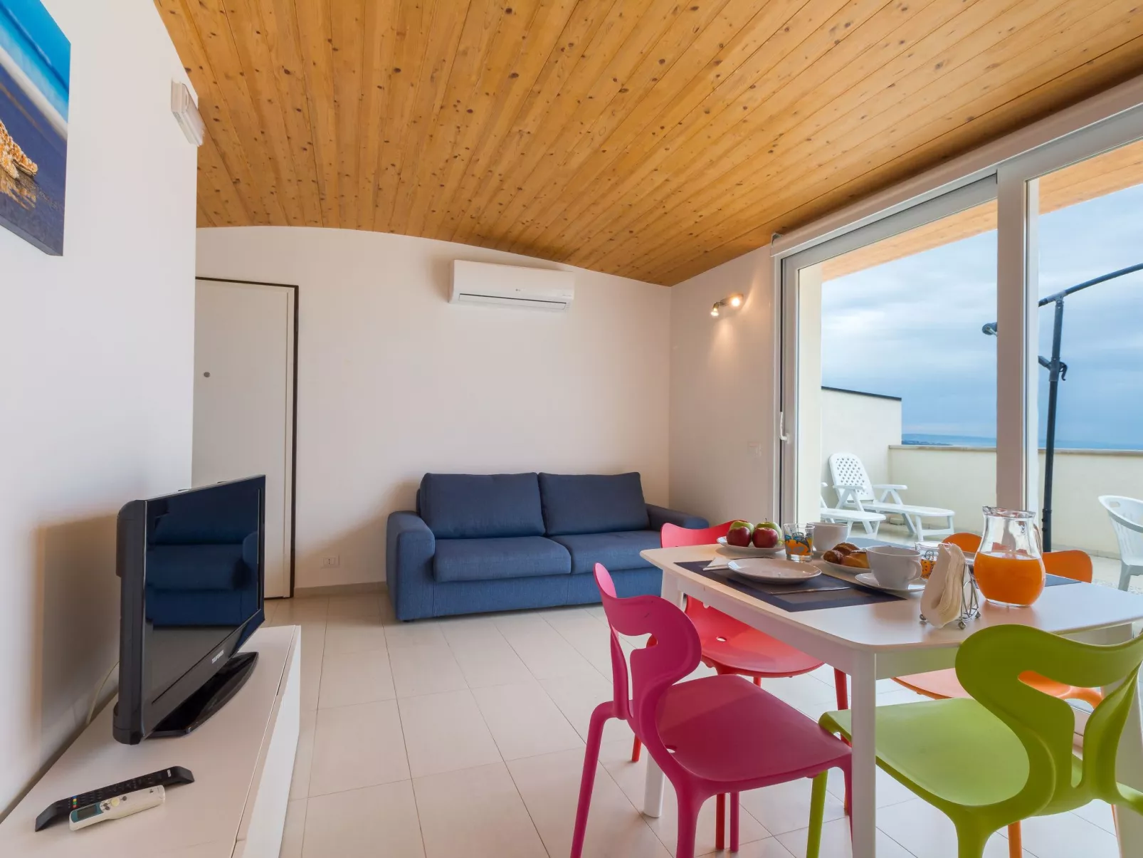 Appartamento con 1 camera da letto VISTA MARE-Drinnen